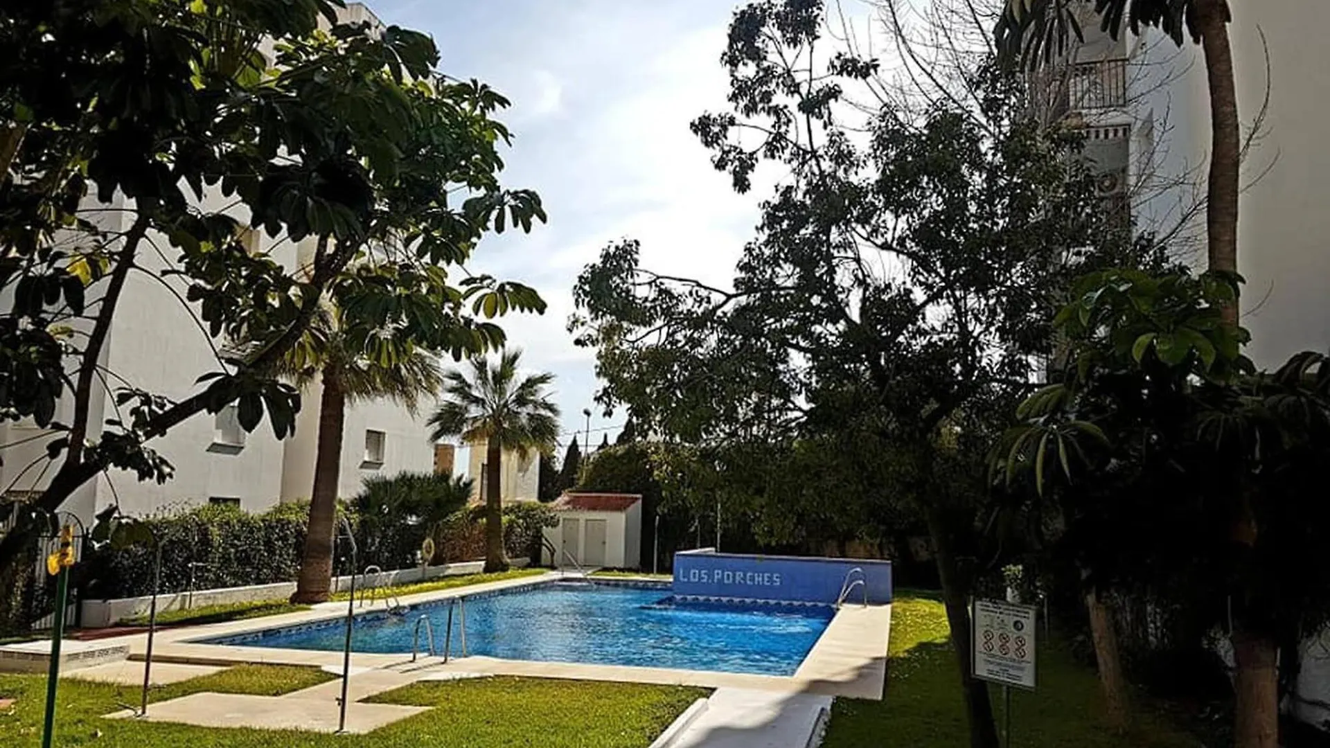 041 - Los Porches Beach Apartment Benalmádena