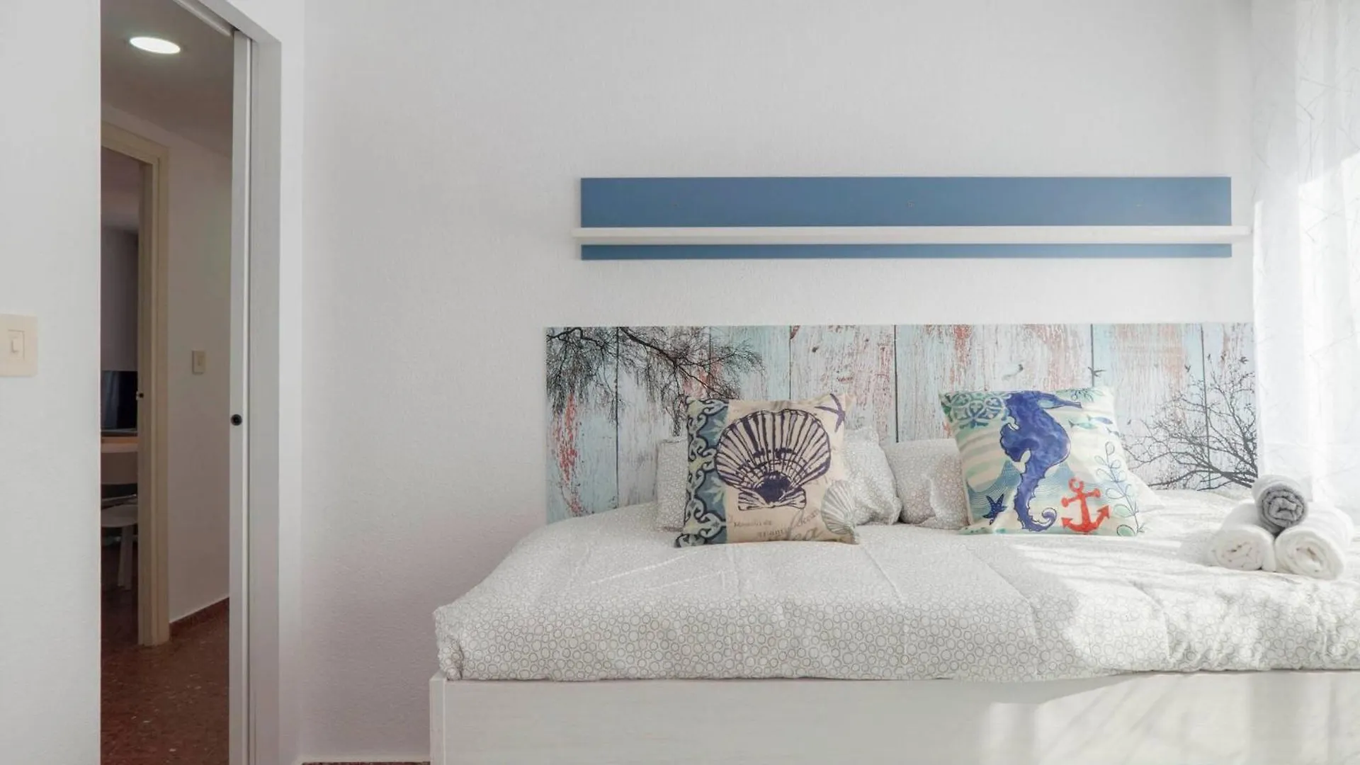 041 - Los Porches Beach Apartment 贝纳尔马德纳