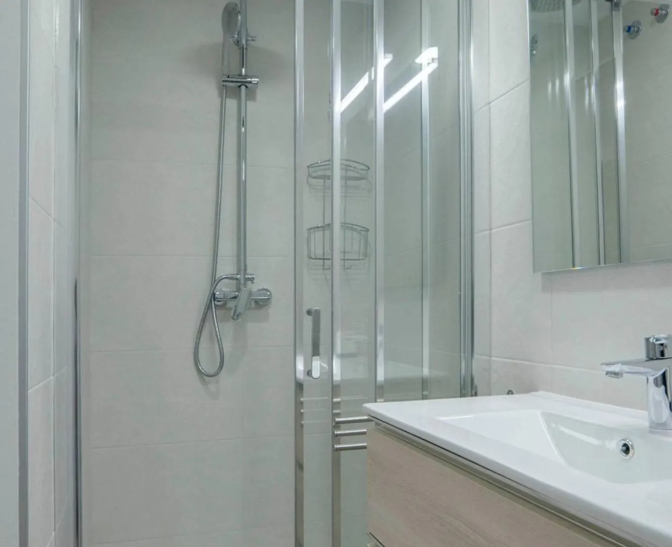 041 - Los Porches Beach Apartment Benalmadena Spain
